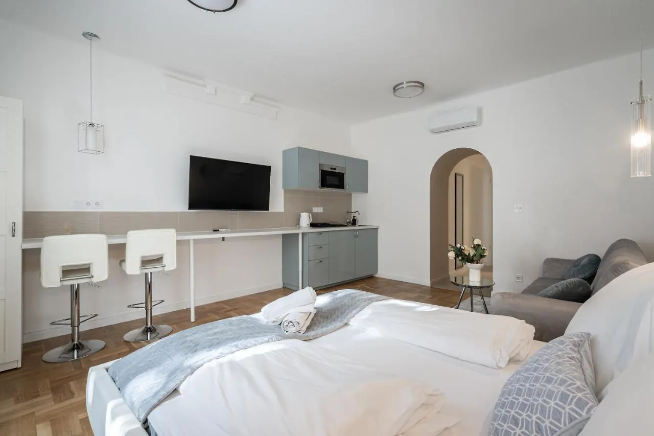 Apartment D71 - Central Cozy Suite, Best Location By Bqa Budapest