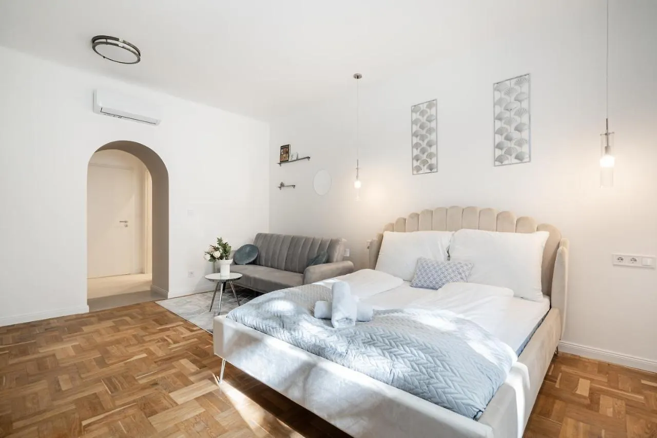 D71 - Central Cozy Suite, Best Location By Bqa Budapest