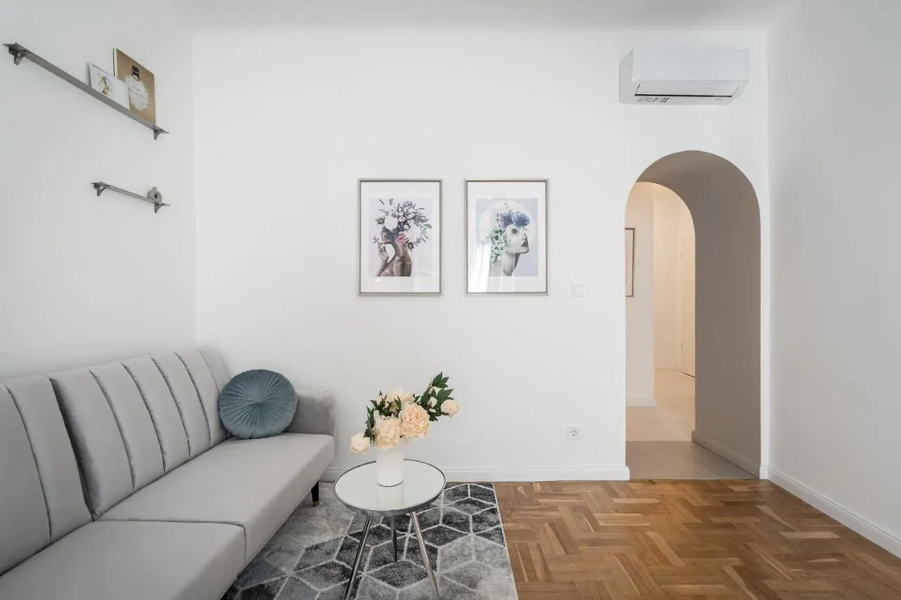 D71 - Central Cozy Suite, Best Location By Bqa Budapest